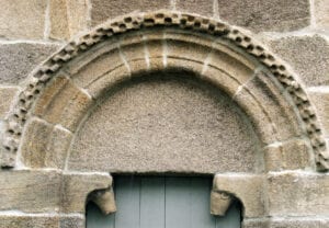 Arco Puerta de Biville.